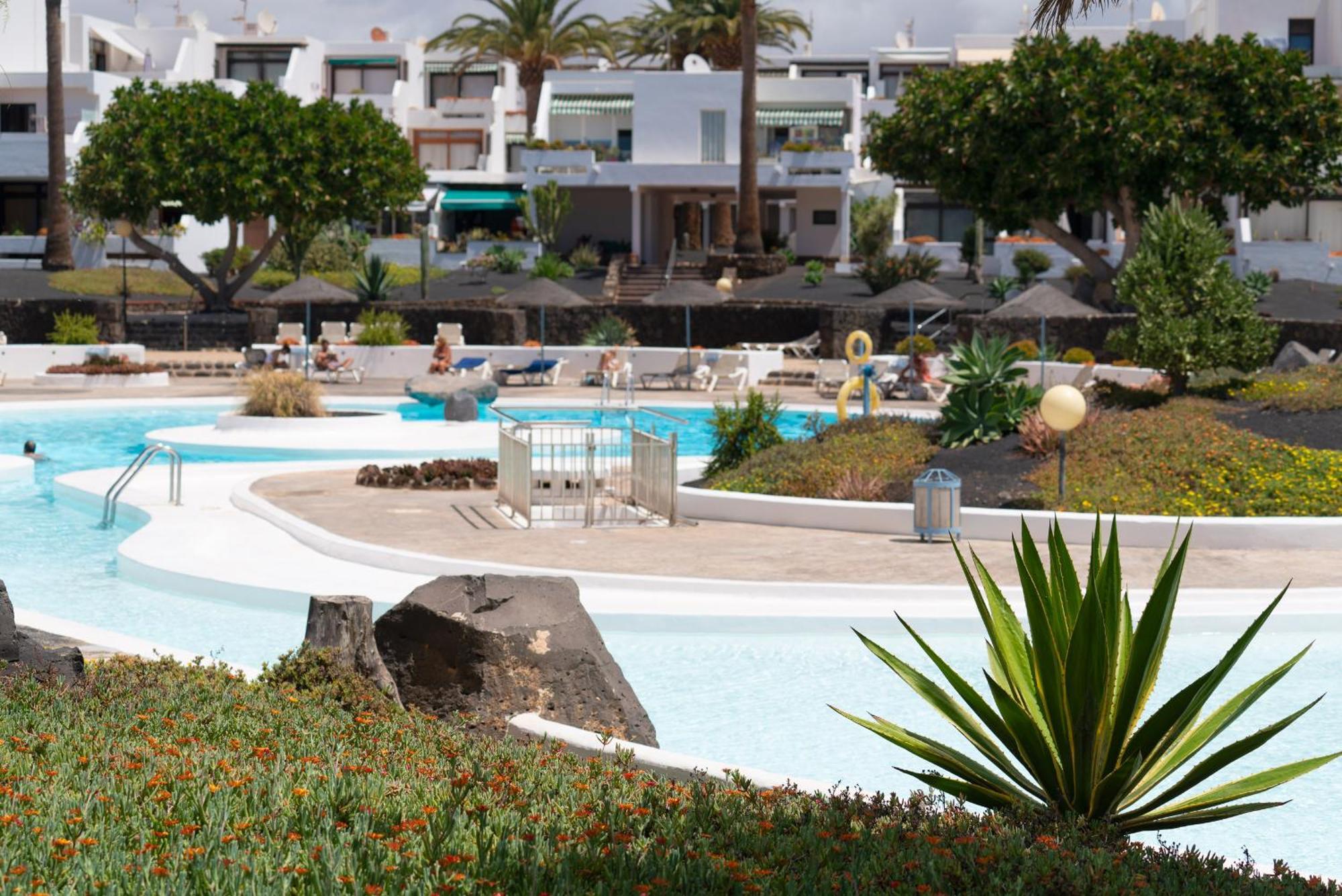 Lanzarote Beach Apartments, Casa Bruna Коста-Тегисе Экстерьер фото